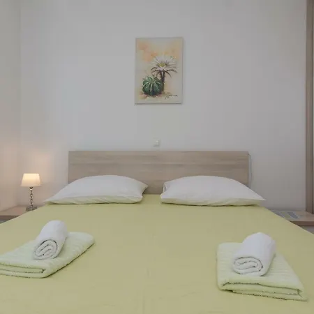 Jadranka Lejlighed Starigrad Paklenica